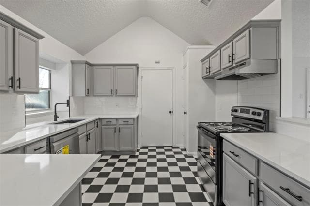 1308 London Dr