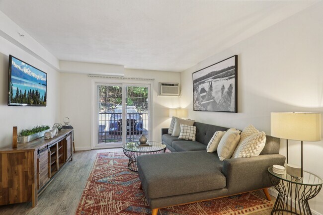 Photo - Heritage at the River