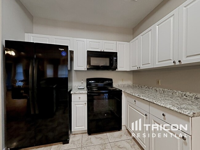 Photo - 14638 Coronado Dr