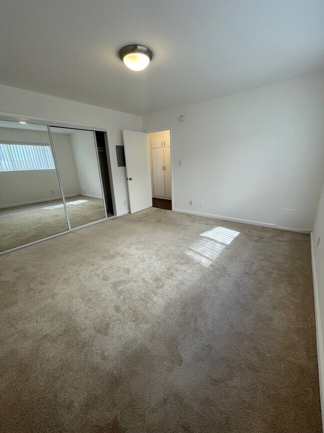 1 Bedroom 1 Bathroom