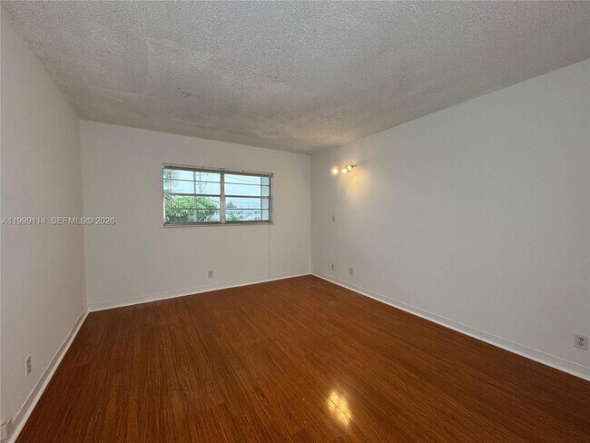 Photo - 6501 Winfield Blvd Unit A-33