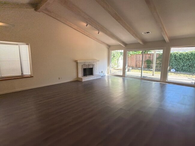 Photo - 8016 Sawgrass Cir