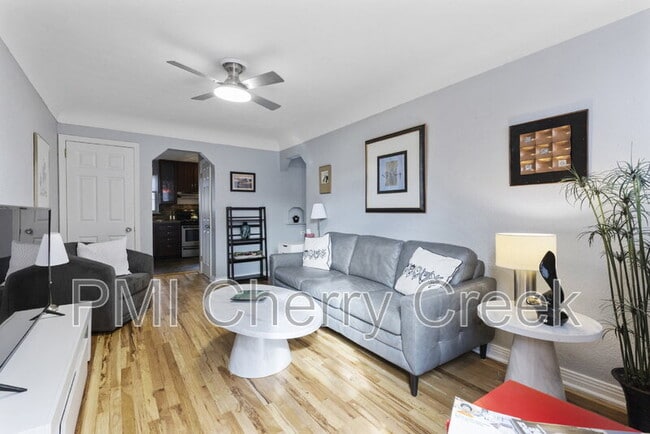 Photo - 2250 Quitman St