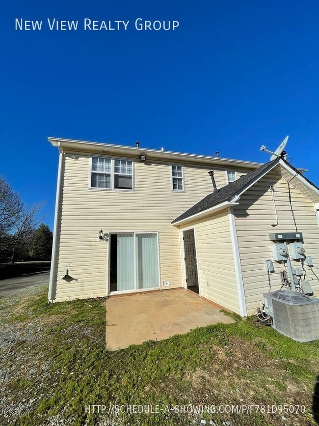 Photo - 610 Piper Ct