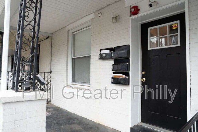 Building Photo - 332 N 62nd St Unit 4