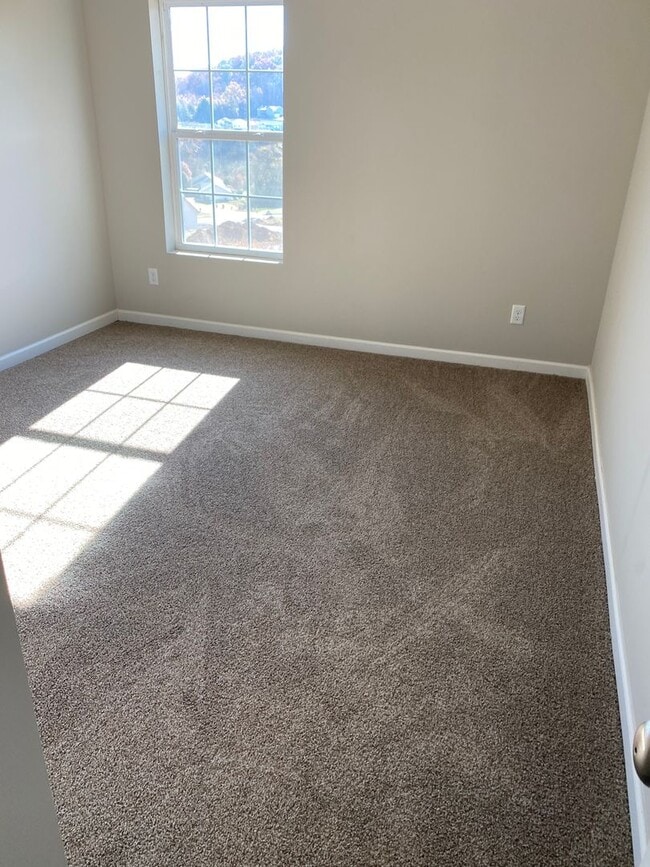 Photo - 3 bedroom 2 bath single family home in Kodak, TN