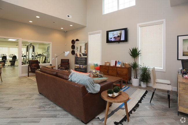 Photo - The Grove At Alban