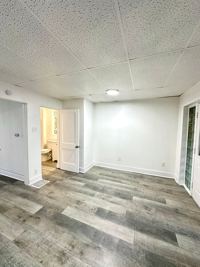 Photo - Updated 1 Bedroom, 1 Bath Unit in Highland... Unit 1