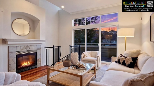 Photo - 1439 Huckleberry Cir