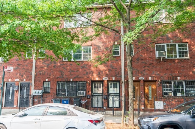 Building Photo - 198 Stuyvesant Ave Unit 2