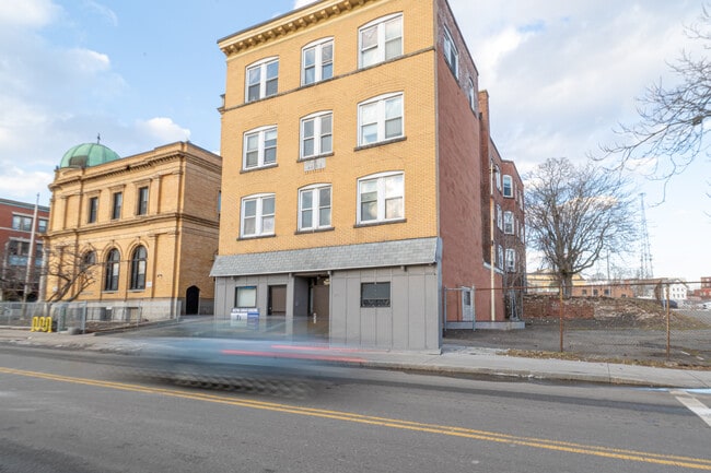 Photo - 376 Washington St Unit 12