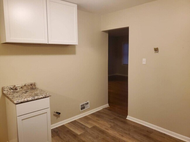 Photo - 8131 W Villard Ave