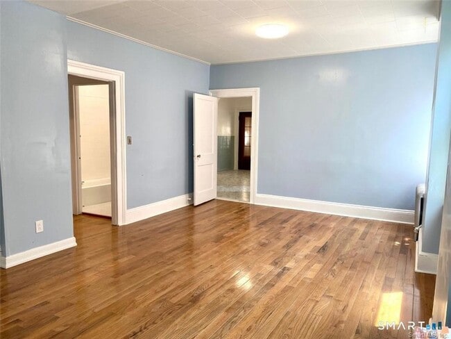 206 Franklin Ave