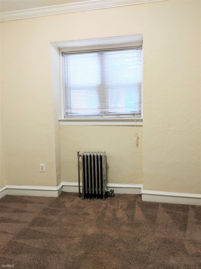 Photo - 4039 Chestnut St