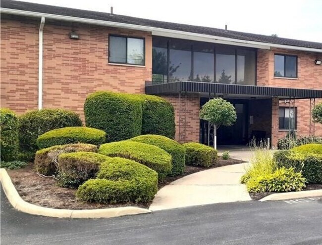 Photo - 23855 David Dr. Unit #211