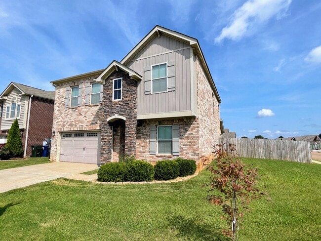 Photo - 169 Harold Murphy Dr