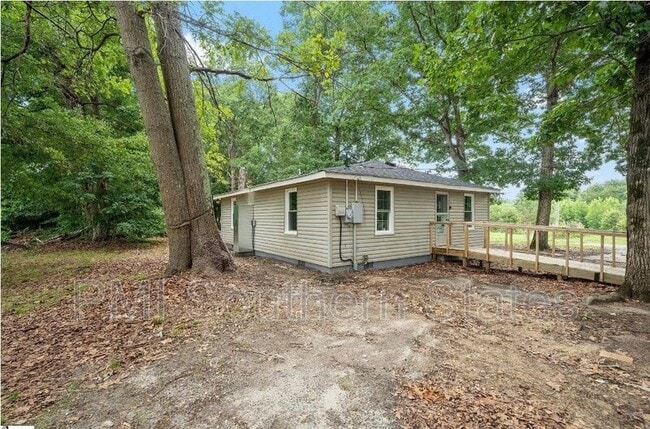 Photo - 309 Lee Vaughn Rd