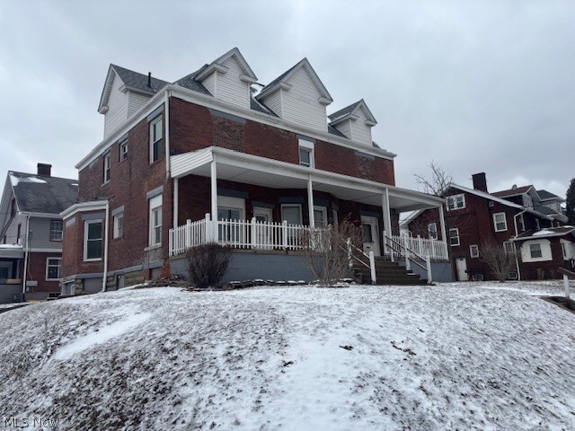 Building Photo - 1103 Walnut Ave NE Unit 1