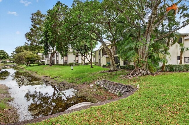 Photo - 4483 Carambola Cir S Unit 27320