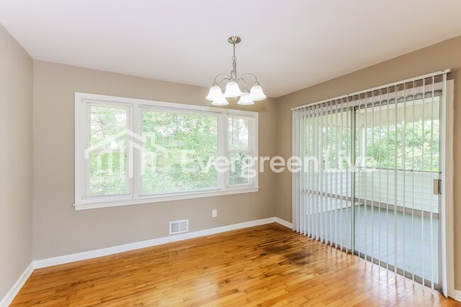 Photo - 1835 Pisgah Rd