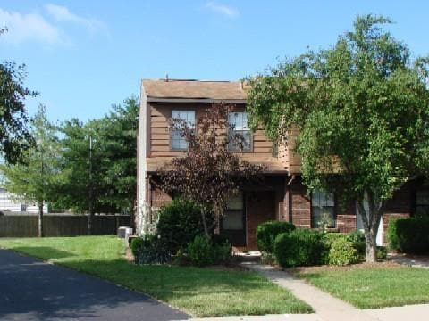 Building Photo - 441 Colleen Dr