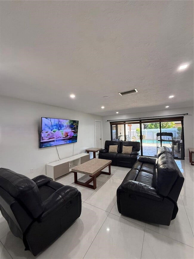 Photo - 11450 NW 30th Pl