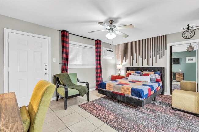 Photo - 1840 Richmond Ave. Unidad 08