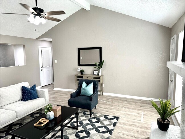 Photo - 11522 Grapewood Ct