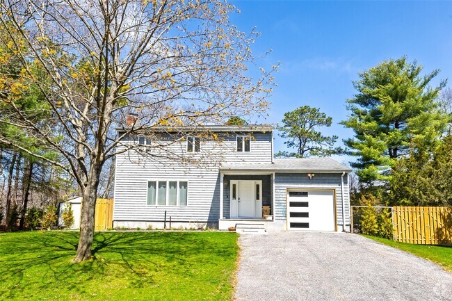 Building Photo - 371 S River Rd Rental
