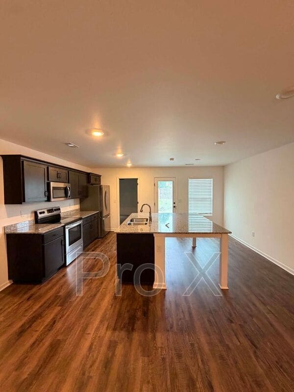 Photo - 211 S Galena Ave