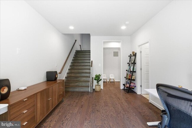 Photo - 4537 Plateau Dr