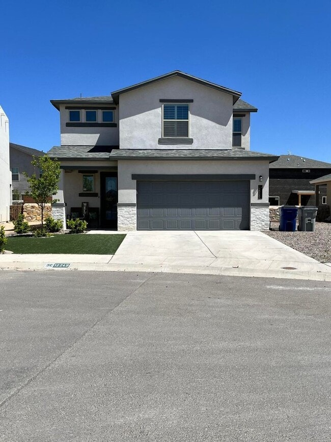 Building Photo - 12249 Desert Vista Ave