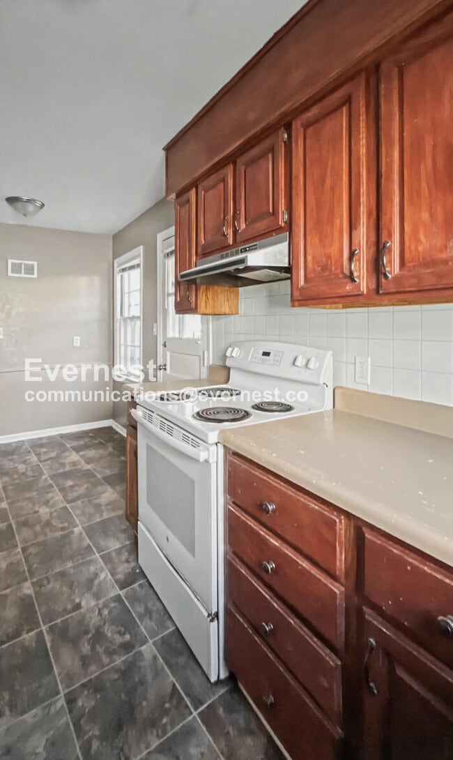 Photo - 7316 The Paseo