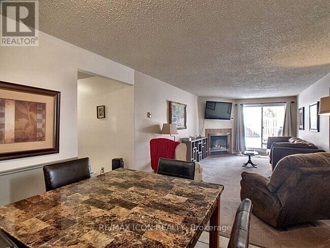 Photo - 1096 Jalna Blvd Unit 55