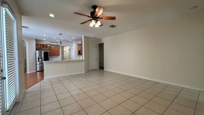 Photo - 1653 Cherry Ridge Dr