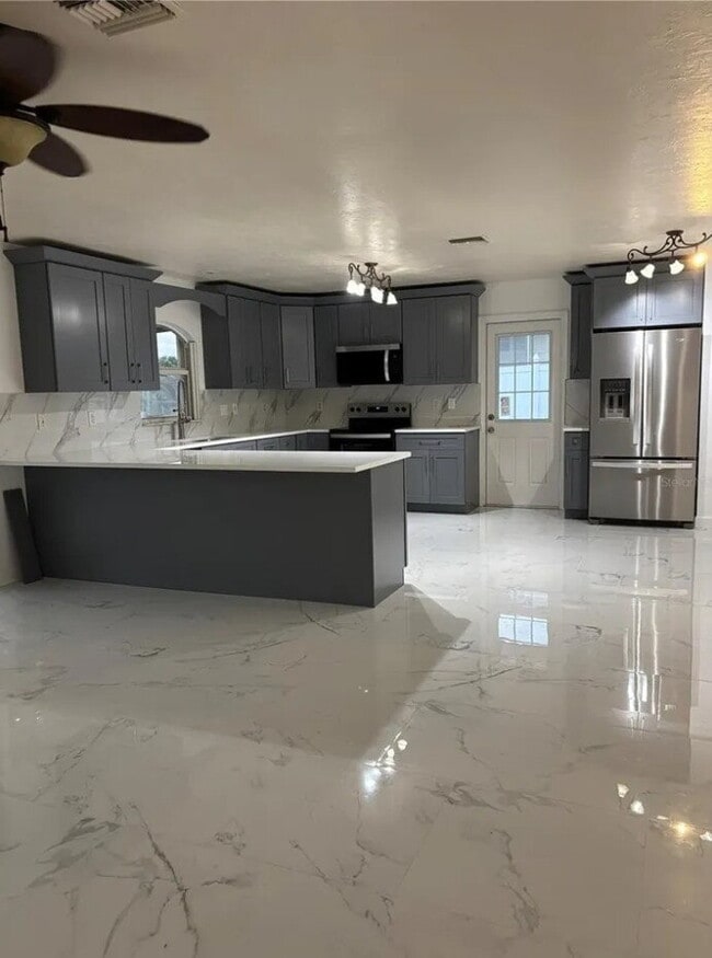 Photo - "Charming 3-Bed, 2-Bath Home in Bradenton ...