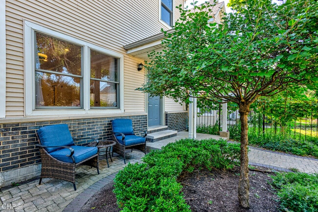 Photo - 3705 W Palmer St Unit 1