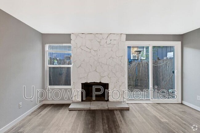 Building Photo - 19733 SW 68th Ave Rental