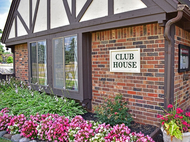 The clubhouse at Charter Oak Apartments, Davison, Michigan