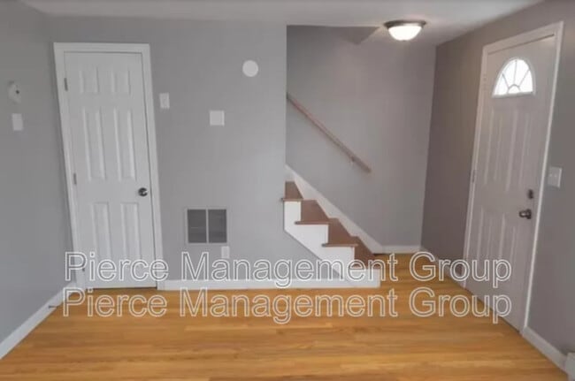 Photo - 9 Bayberry Ln