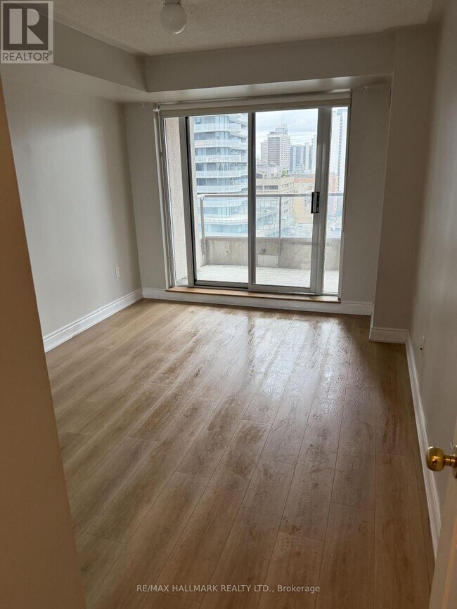 Photo - 909 Bay St. Unit 1608