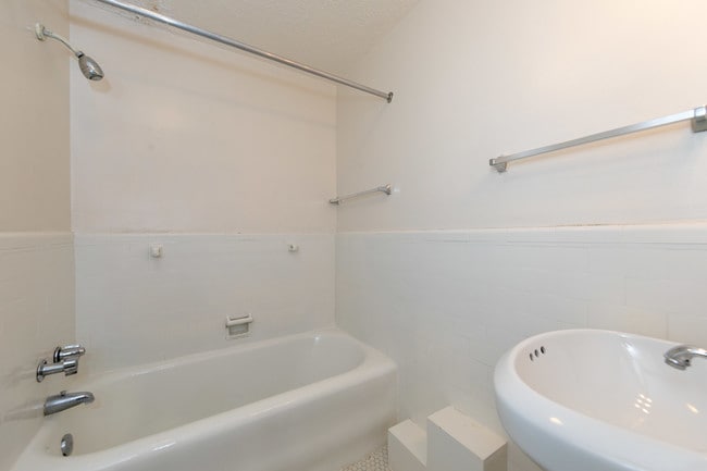 Photo - The Overlook