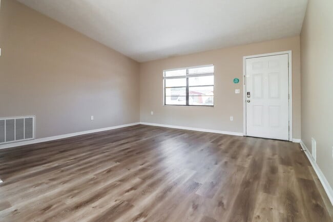 6220 12th Ave