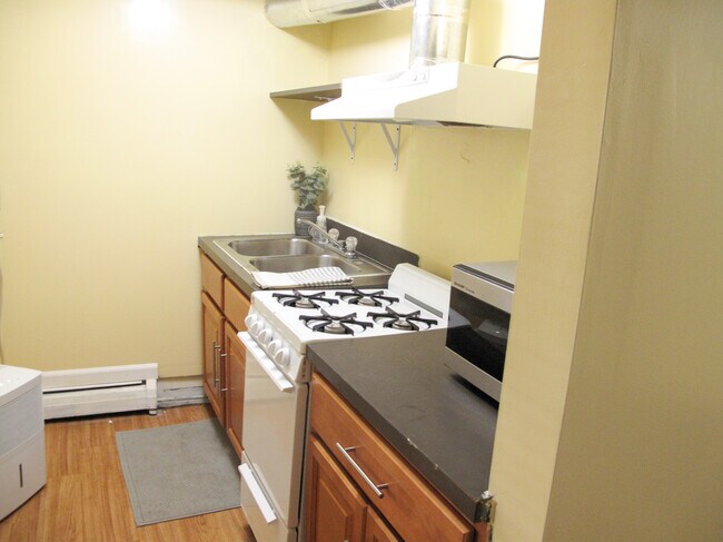 Photo - 405 Dryden Rd Unit 4