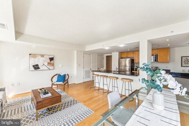 Photo - 1225 13th St NW Unit 712