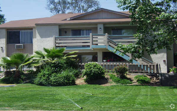 Building Photo - Lincoln Heights Rental