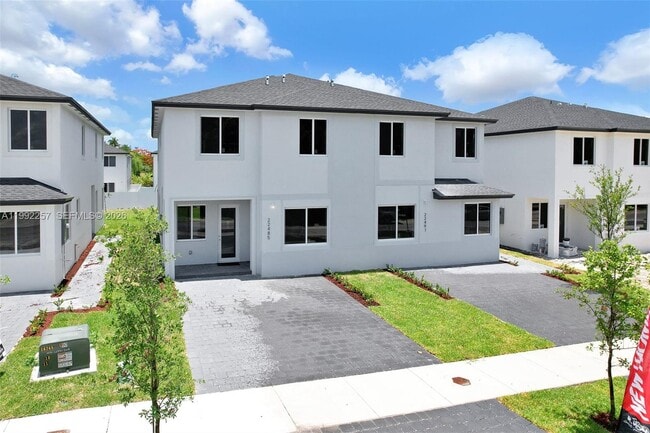 Building Photo - 22431 SW 125th Ave