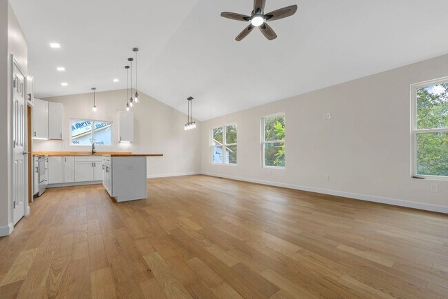 Photo - 630 Booneslick Rd