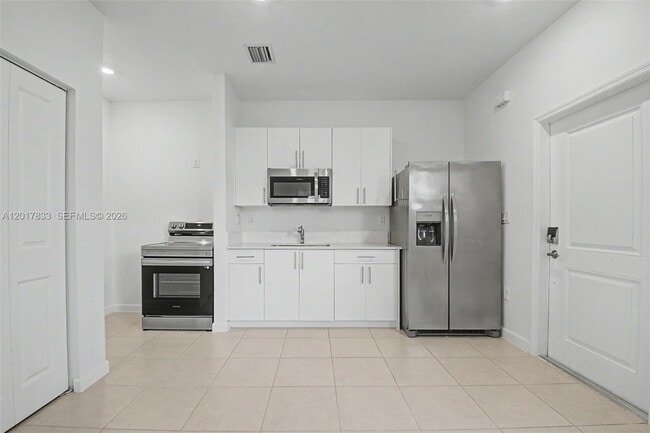 Photo - 23339 SW 133rd Ave