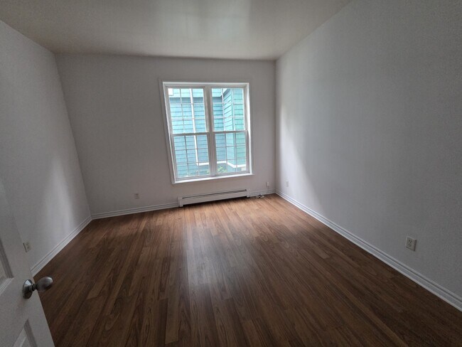 Photo - 6014 South St Unit 1